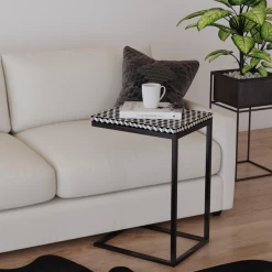 Howell Accent Table -furniture webimage 601916525 5